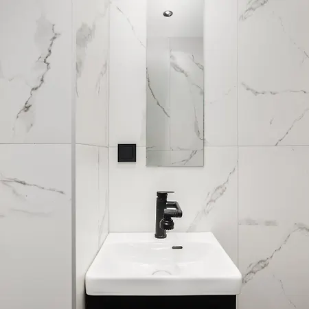 Splash Modern Loft By Binobi! شقة سالونيك